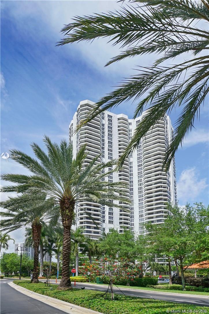 3500 Mystic Pointe Drive 2603, Aventura MLS A11004656 Closed Sale