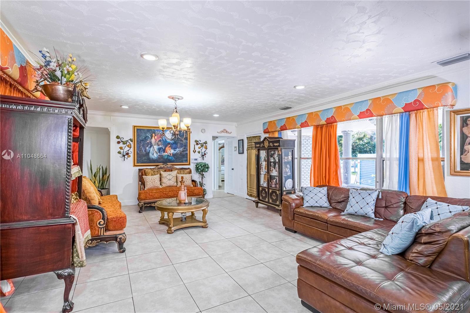 8261 N Bayshore Dr, Miami MLS A11048664 Pending Sale