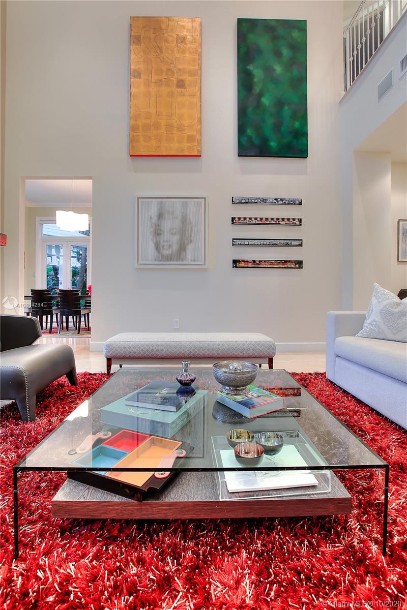 27 Grand Bay Estates Cir, Key Biscayne MLS A10894294 Closed Sale