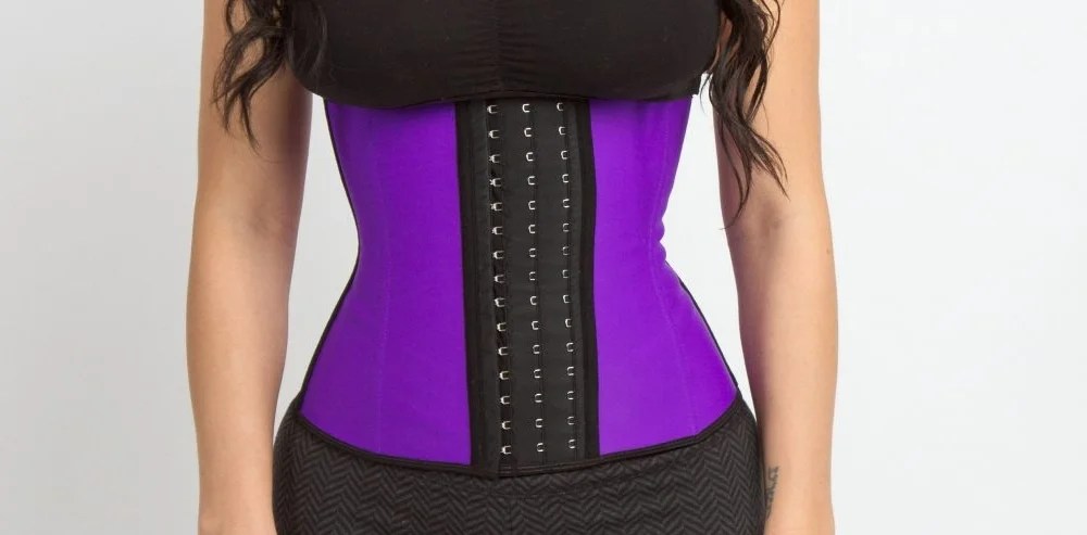 Can J Sleep In A Waist Trainer / 4 Day Waist Training Before And After