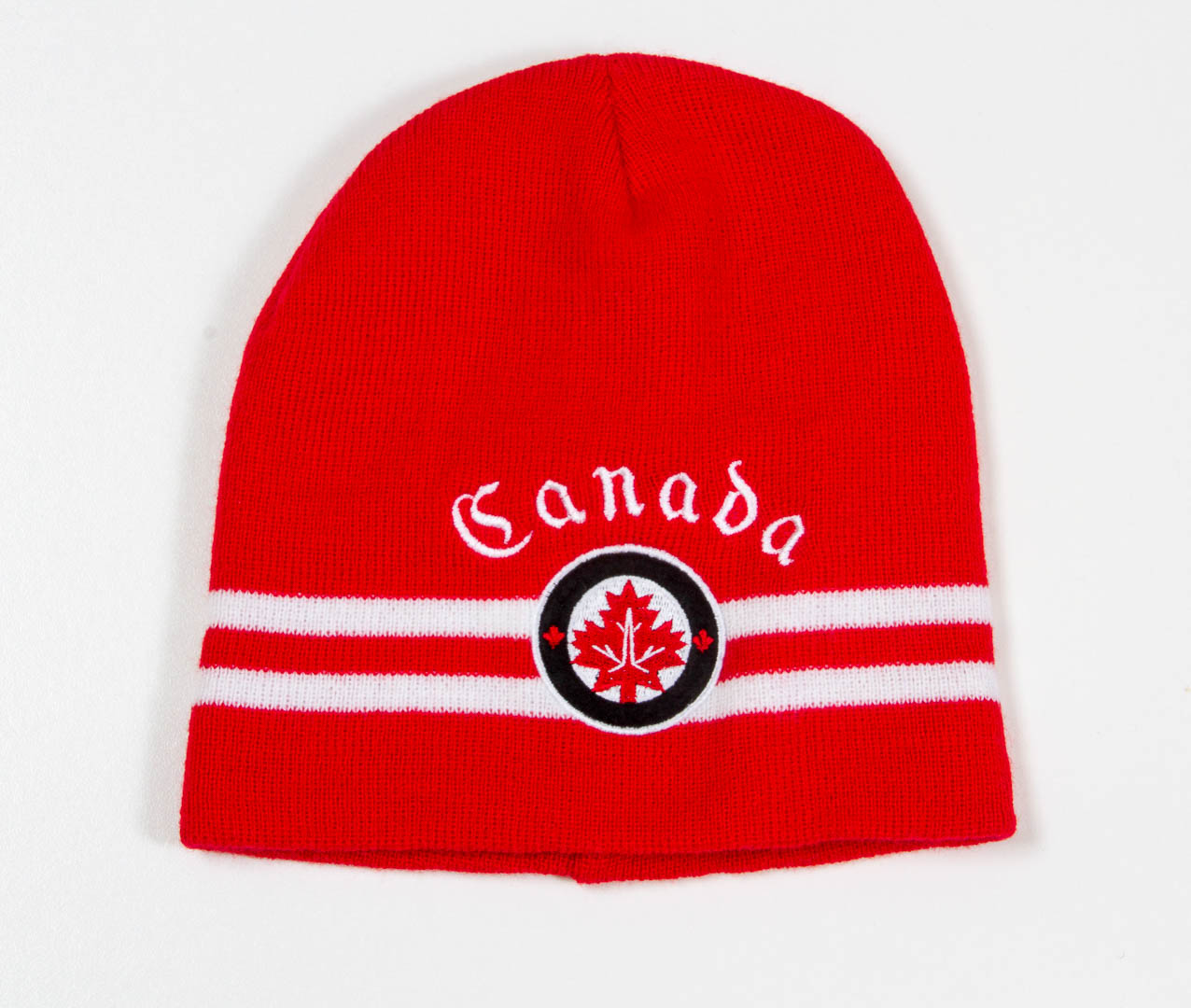 Canada Beanie Tuque Flag Matrix