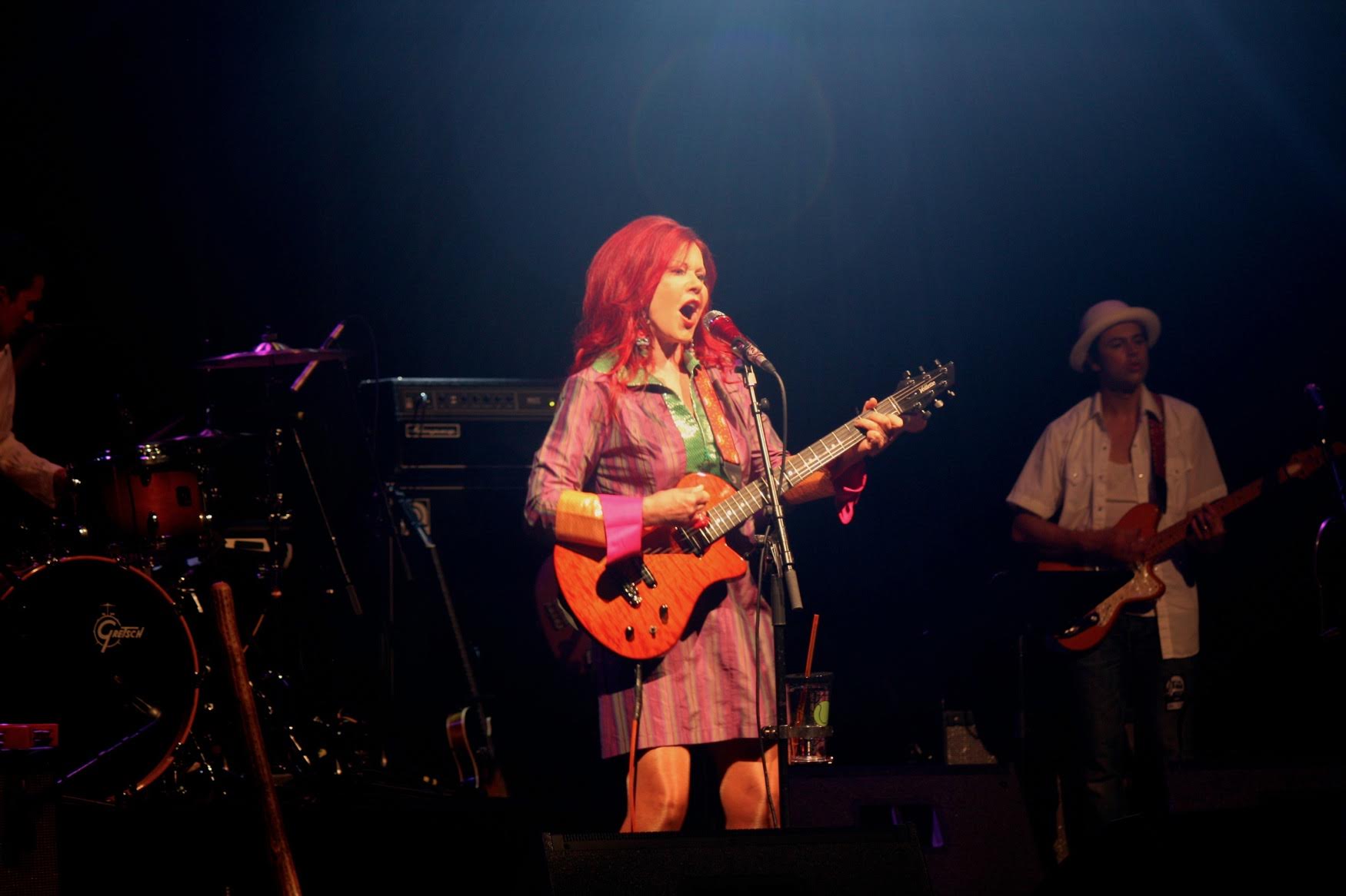 Live Review and Photo Gallery Kate Pierson at the Theatre