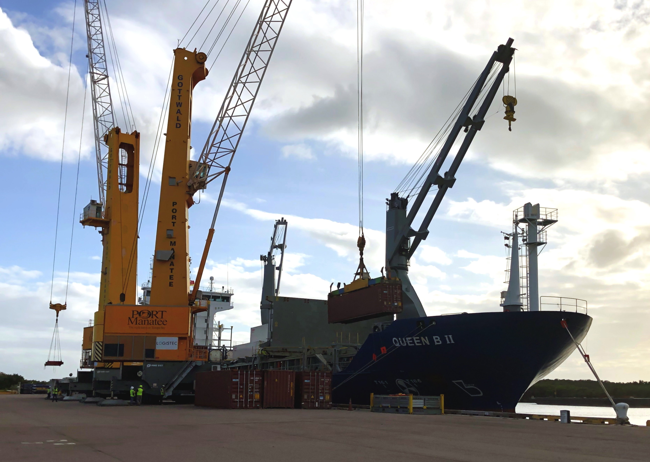 World Direct Shipping extends Port Manatee agreement, adds vessel