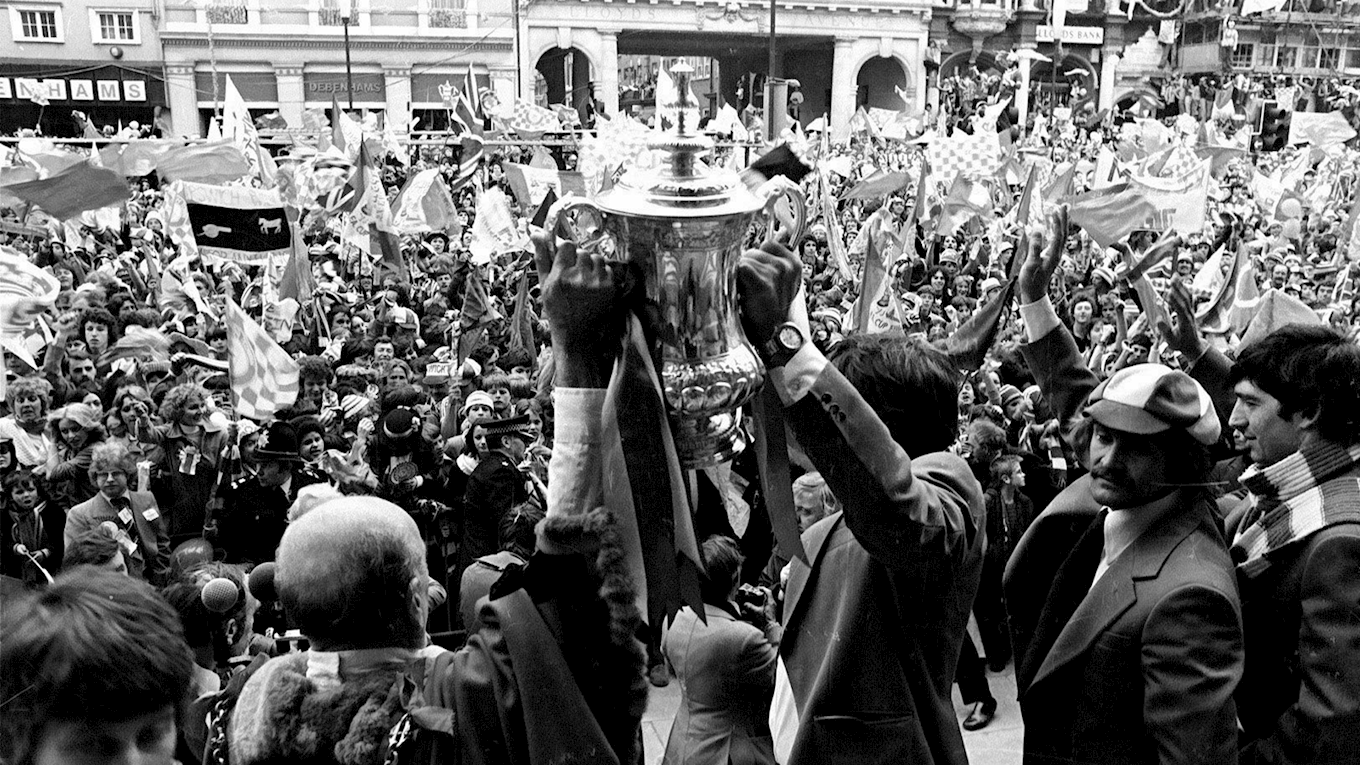 Bobby Robson Bir Menajerden Daha Fazlası Flaps Club