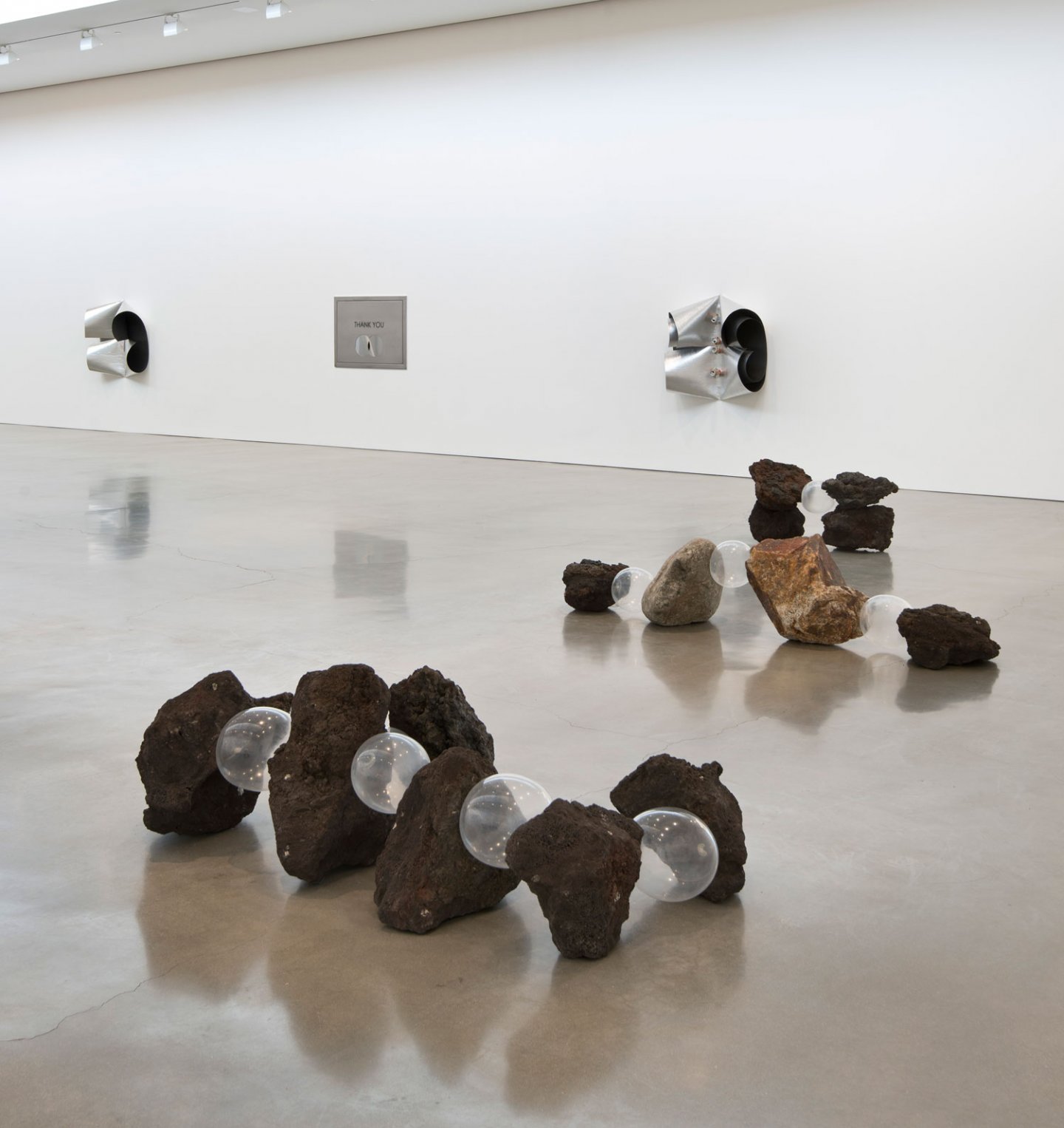 Gabriel Kuri Regen Projects / Los Angeles Flash Art