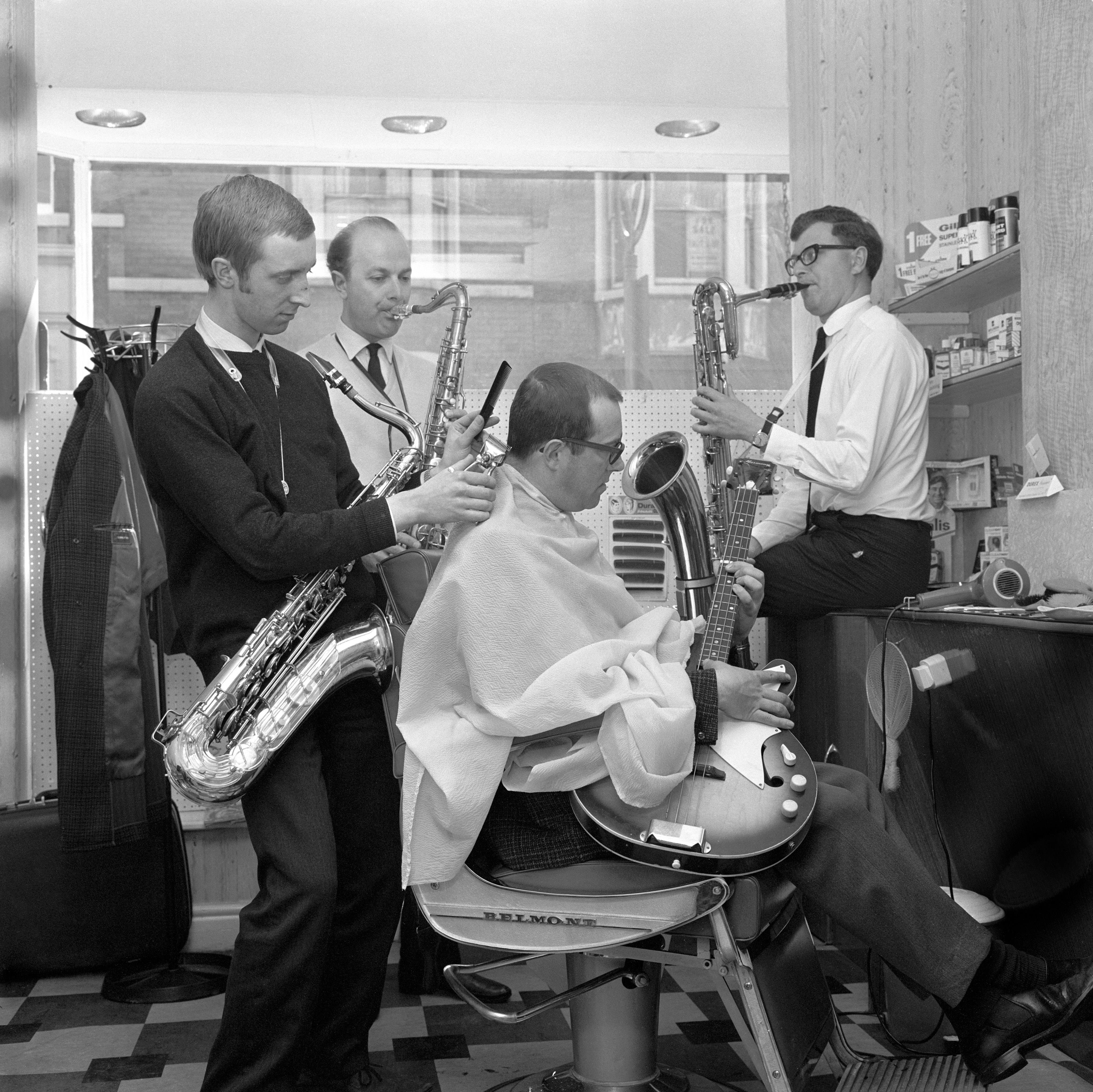 Life In The Barber's Shop And Salon British Hairdressing 19181972