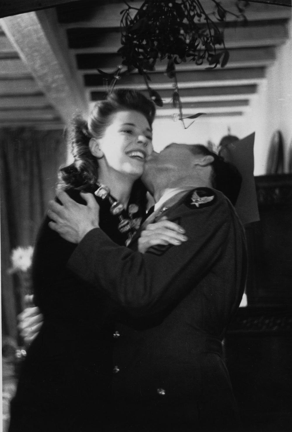 Christmas Kiss Flashbak