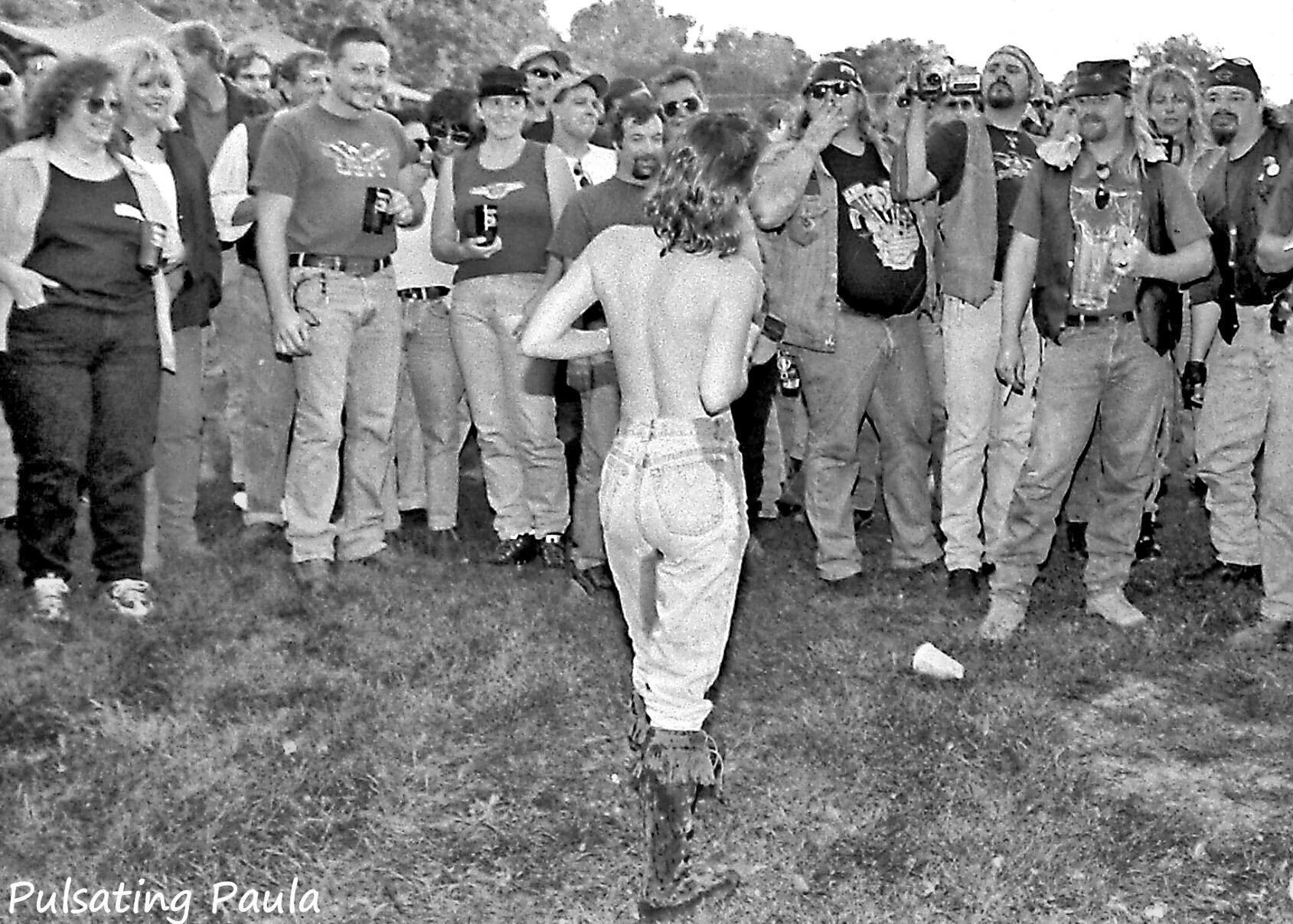 Pulsating Photos Of New Jersey Bikers In The 1980s and 1990s - Flashbak