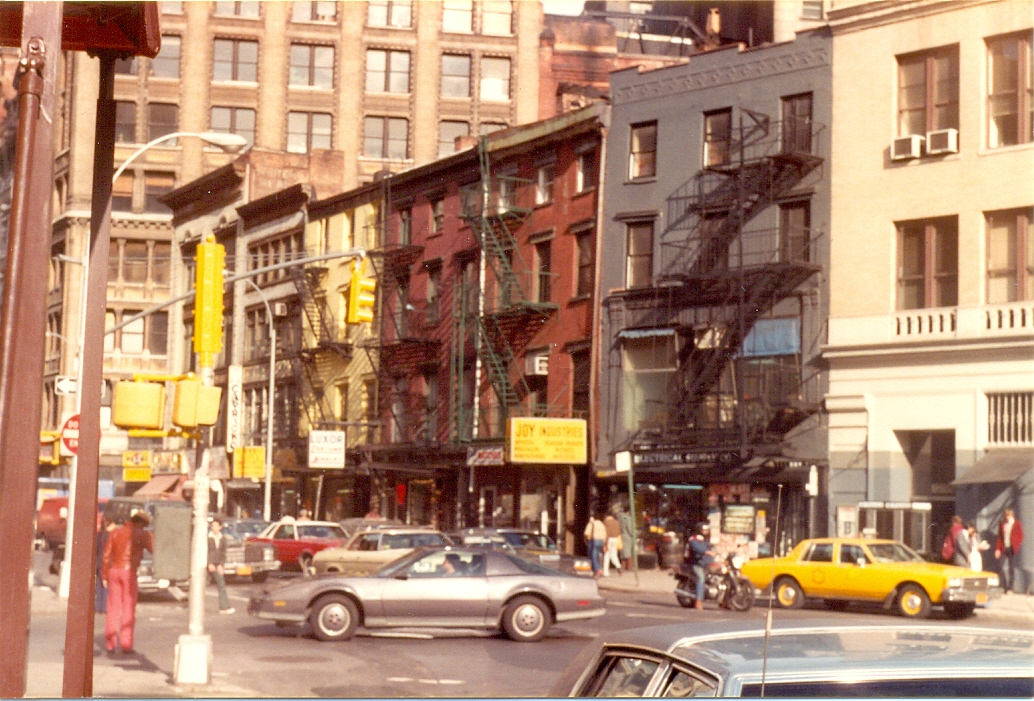 New York 1982 / 1983 Before Big Money Buried The City's Character