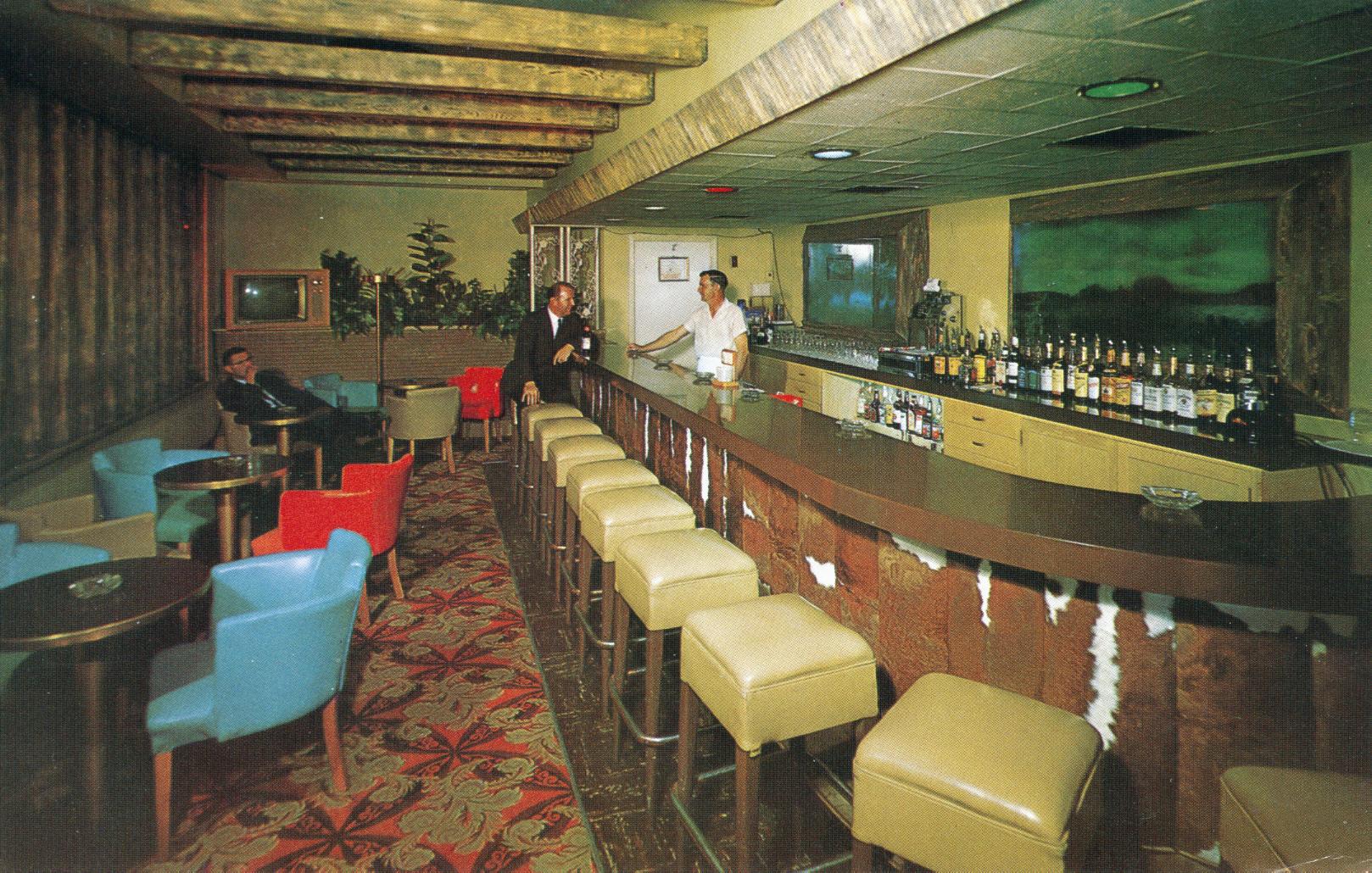 MidCentury Hotel Postcard Models Living The American Dream Flashbak