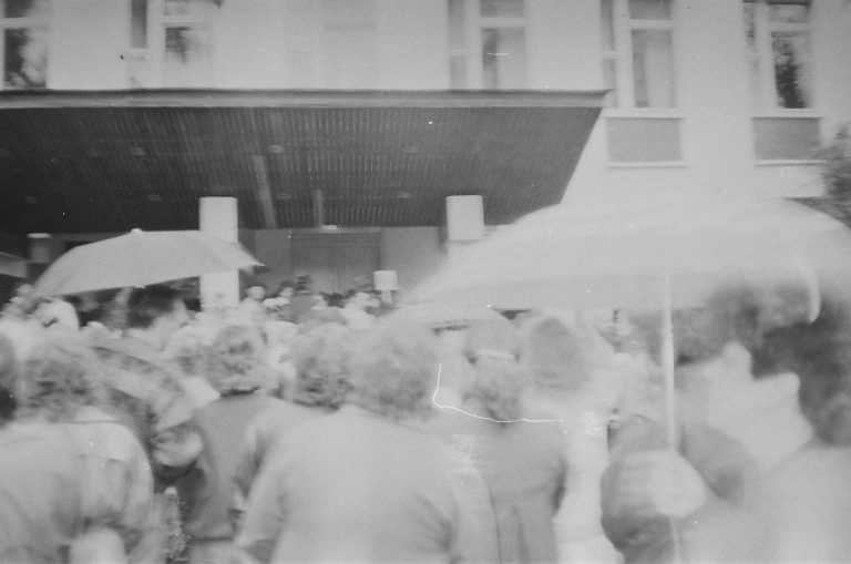 Finding Dmitry The Magical Story Of A Russian Boy's Photos Flashbak(029)