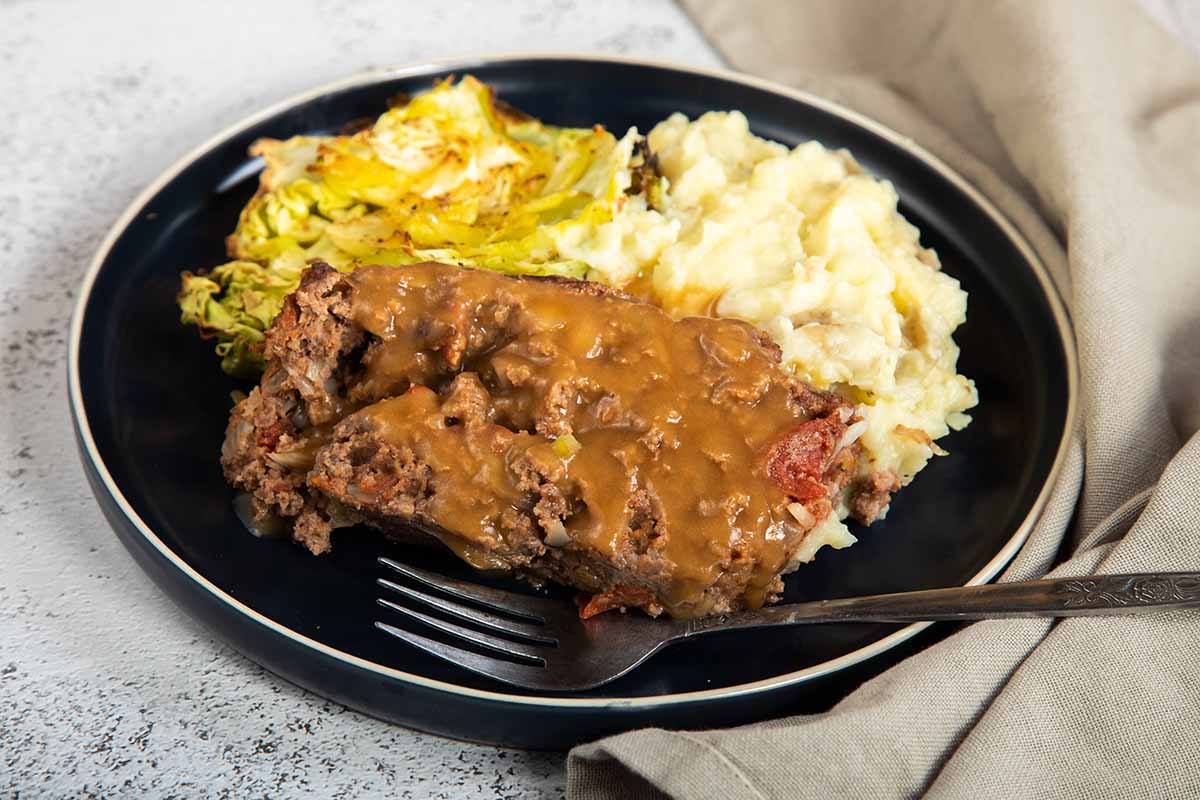 Delicious Easy Eggless Meatloaf Flash in the Pans