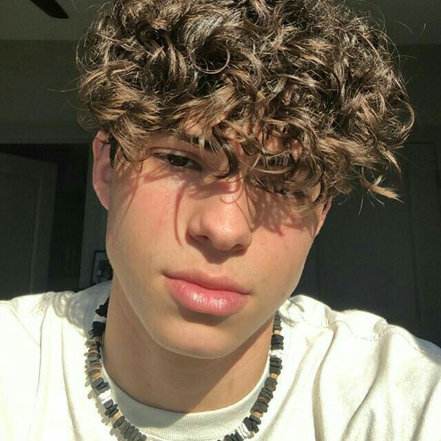 Tendance Coiffure 50 Meilleures coupes de cheveux homme en photos (2020)