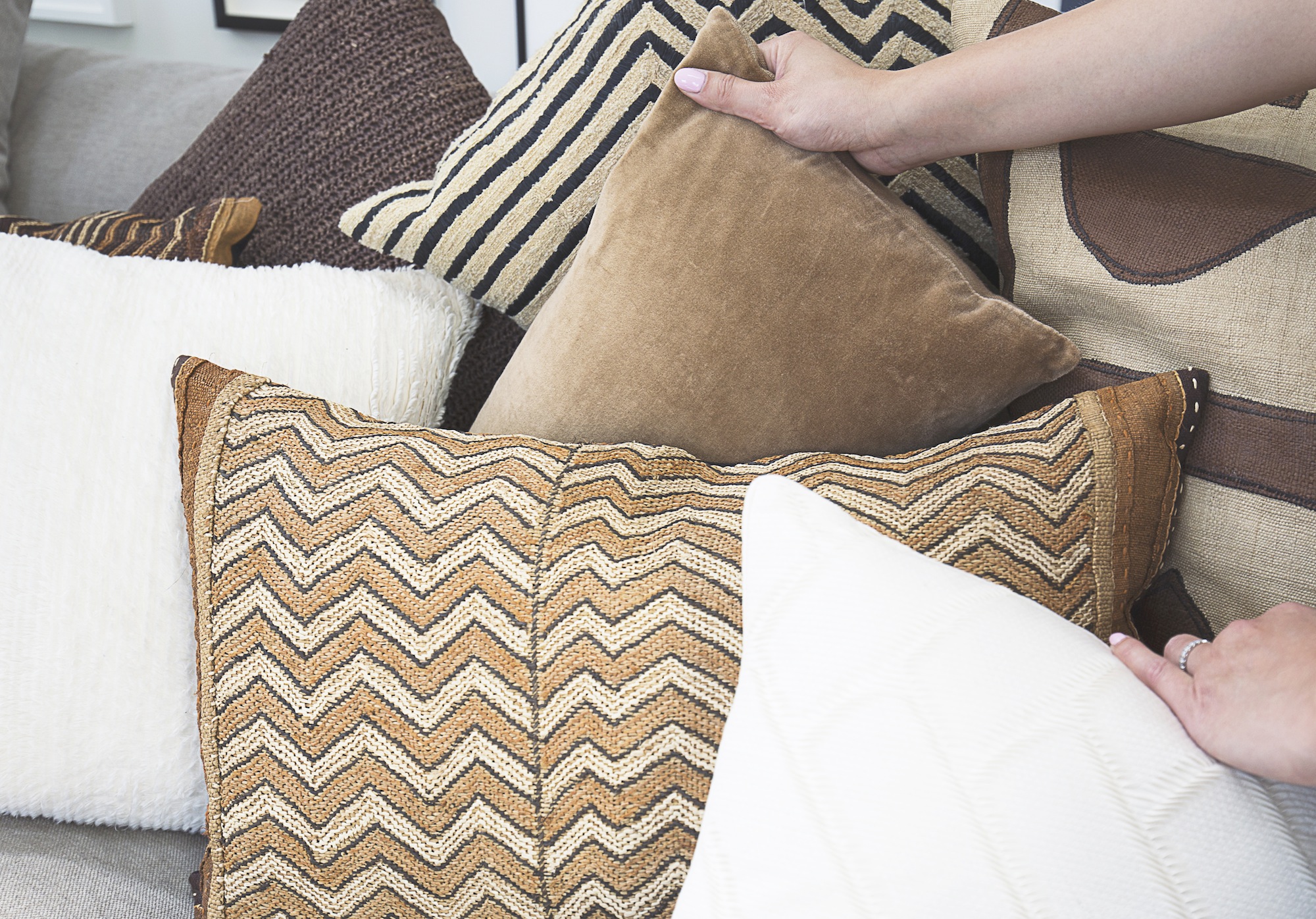 5 Easy Ways To Add Texture Into Your Home Flat 15 Design