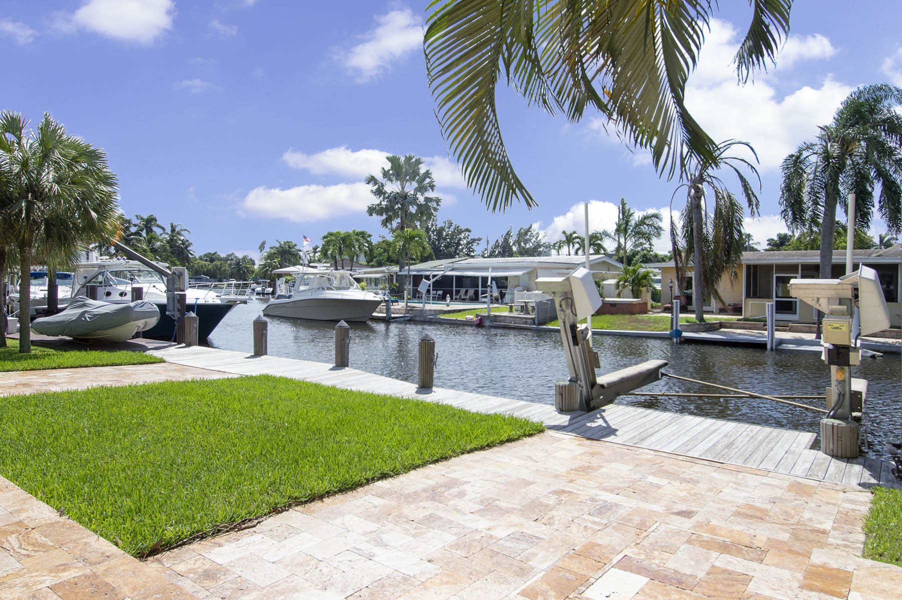 947 Nautilus Isle, Dania Beach, FL 33004 MLS A10941063 Flat Fee