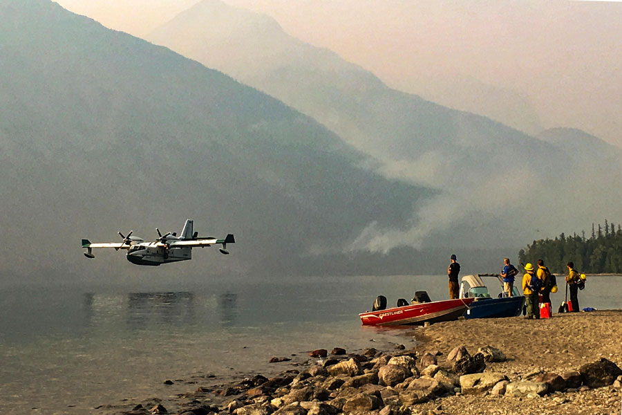 New Fire in Glacier Closes Waterton Lakes National Park Flathead Beacon