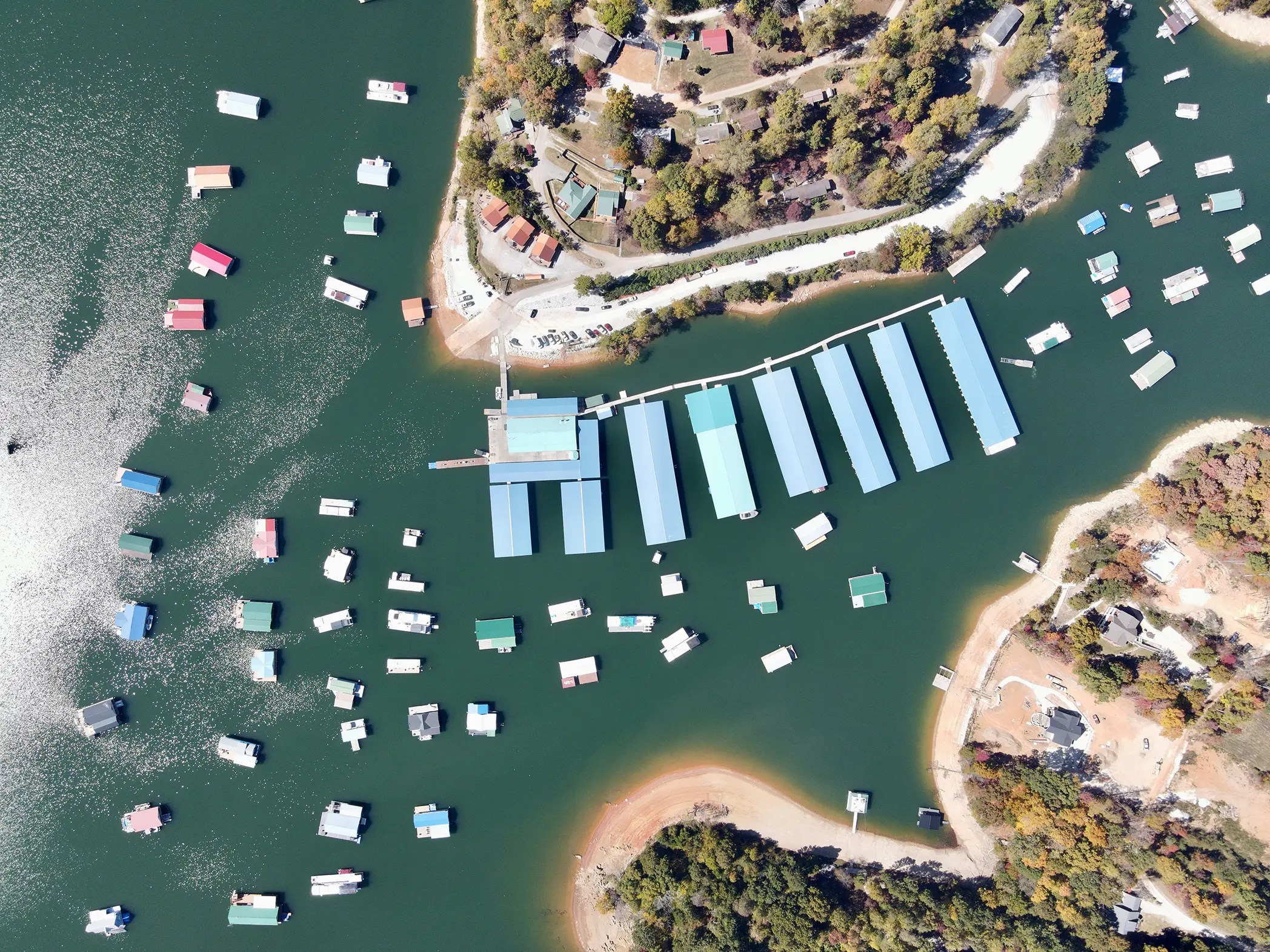Flat Hollow Marina & Resort