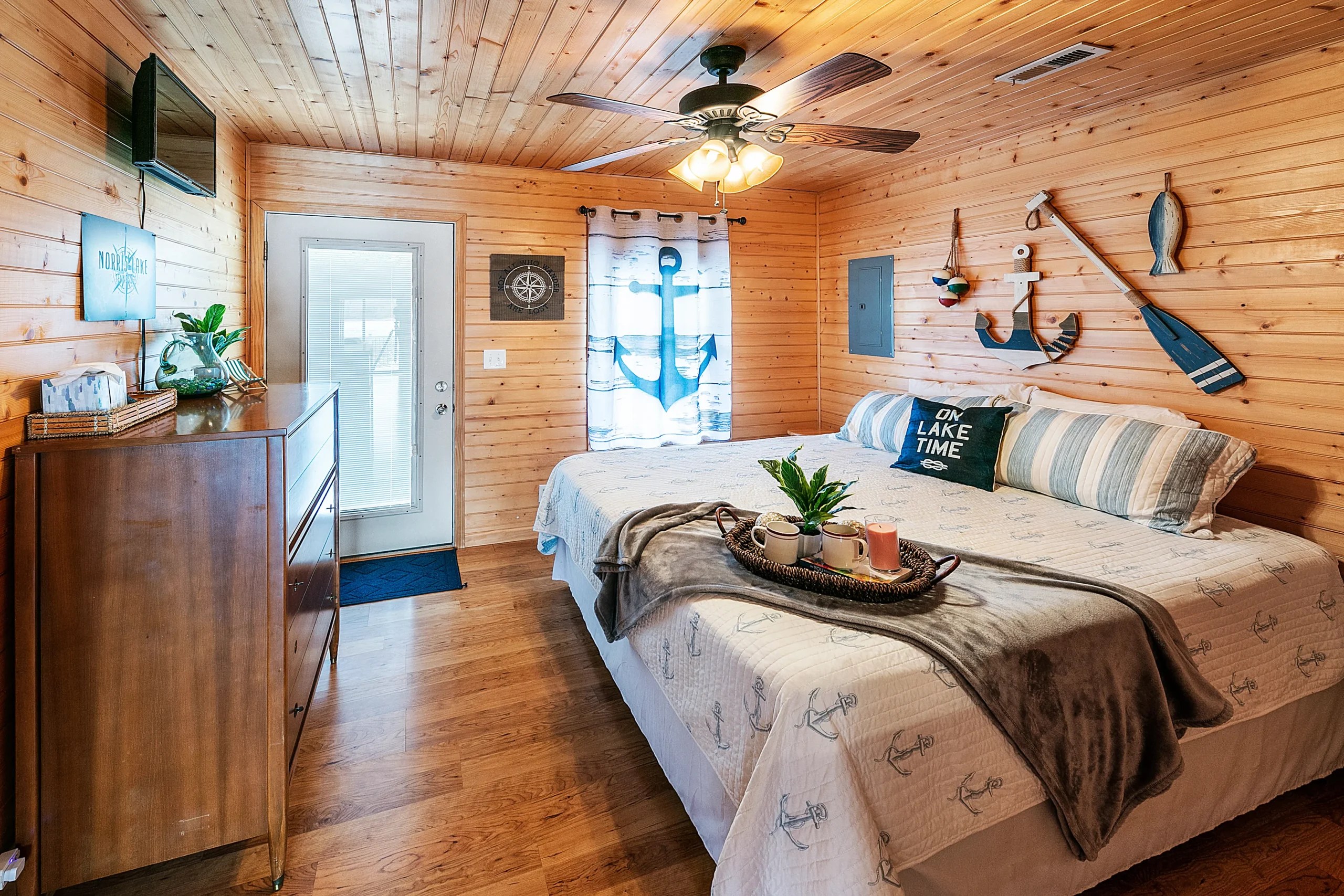 Tennessee Vacation at Flat Hollow Marina and Resort