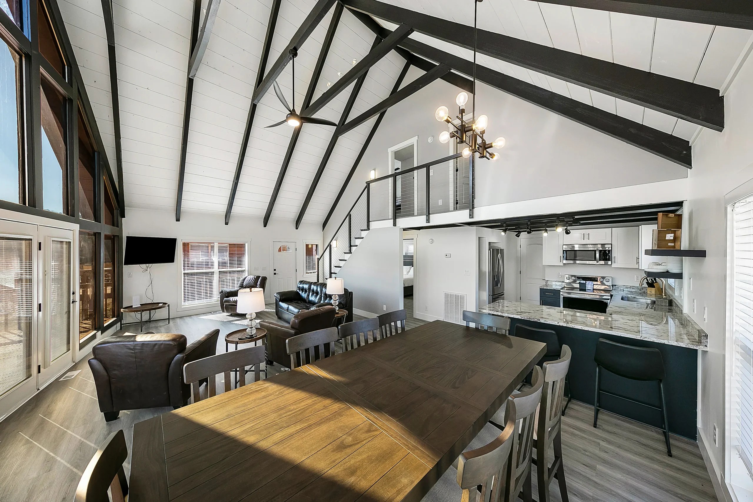 Flat Hollow Marina & Resort