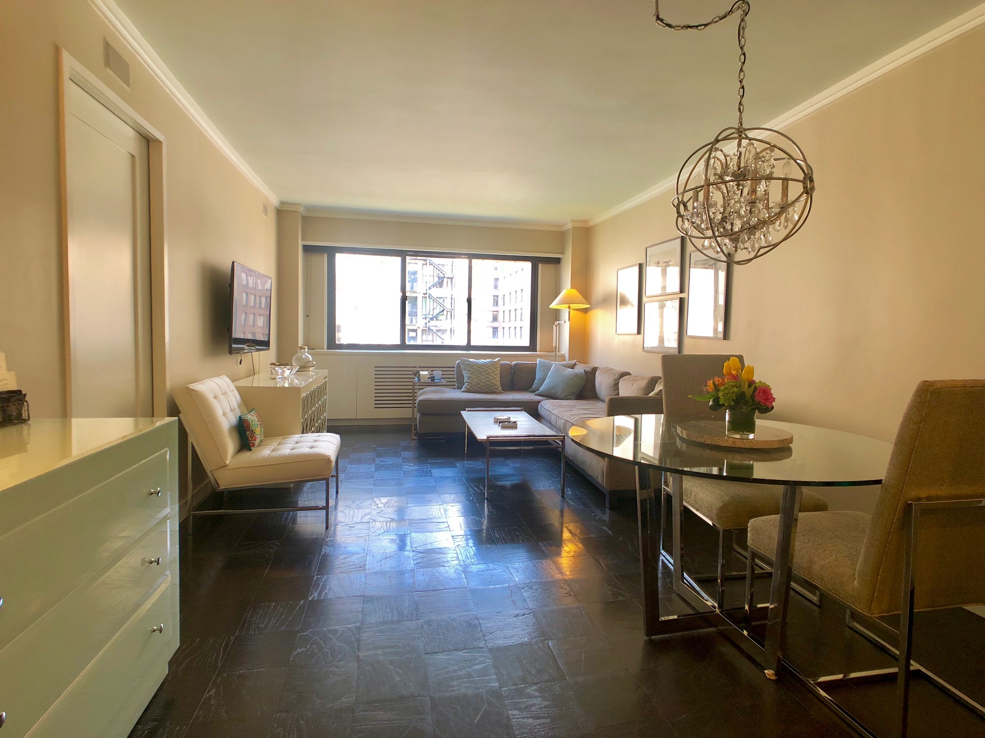 LR Flat Iron Real Estate