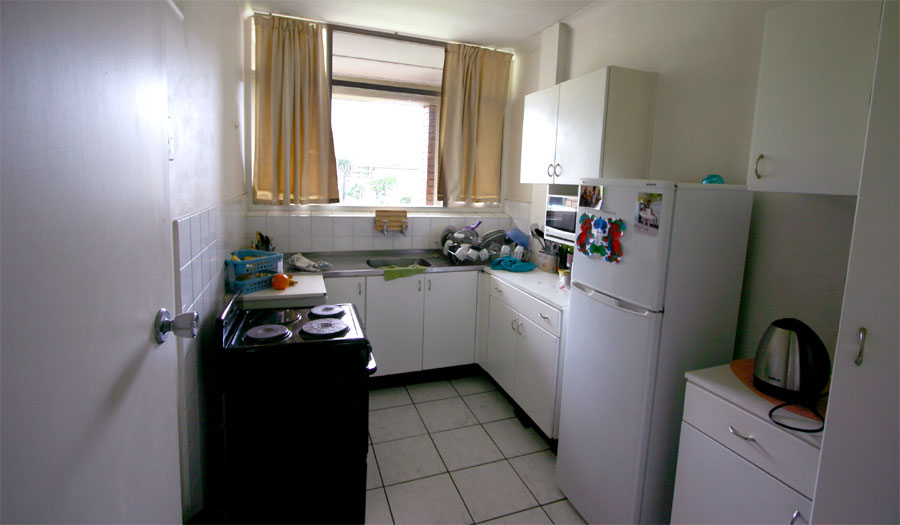 Serengeti 401; Flats to let Cape Town Furnished