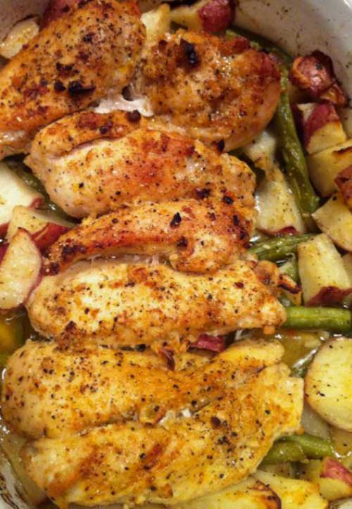 Lemon and Garlic Chicken with Roasted Potatoes and Green Beans Flavorite