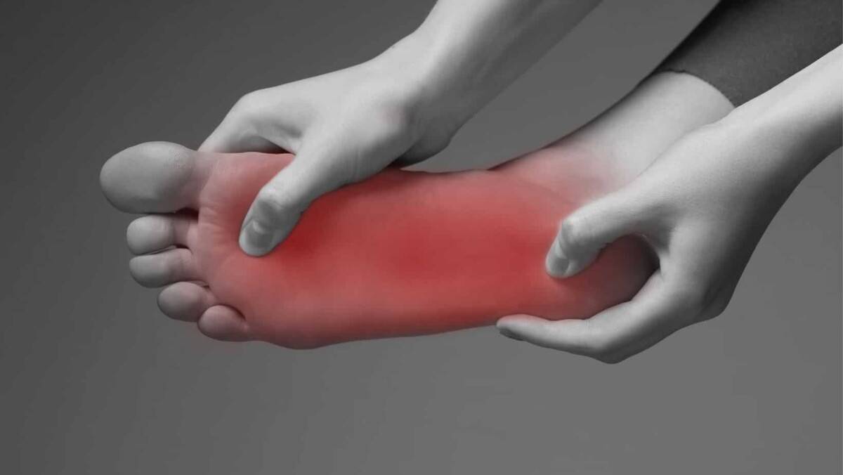 Signs Plantar Fasciitis is HEALING for a Foot and Ankle Specialist