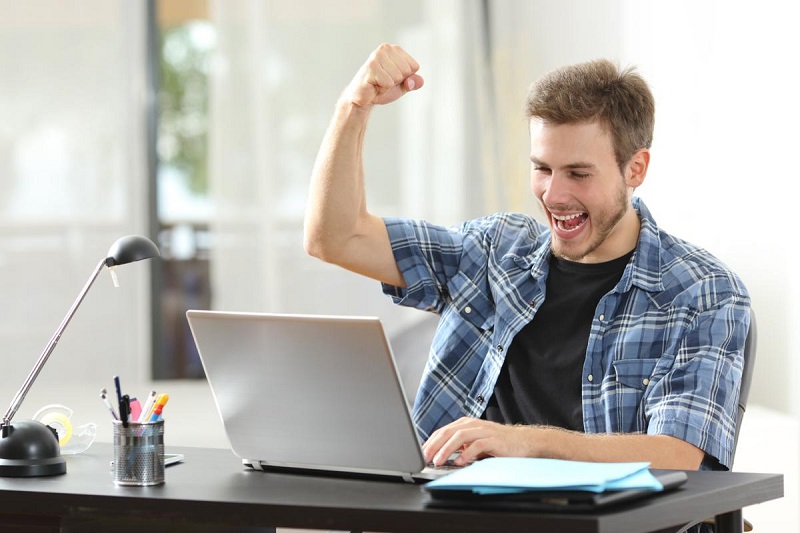 The Impact of Distance Learning in the USA Fldlc