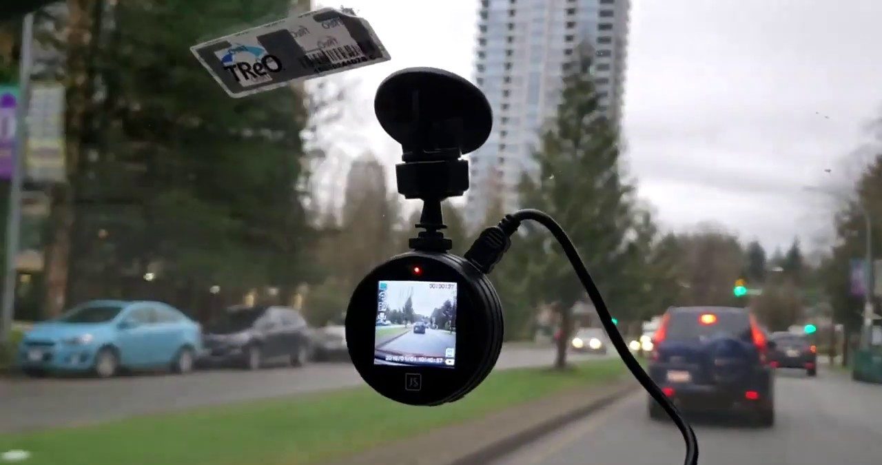Nexar unveils new ‘plug and play’ dashcam with super wide lens FleetPoint