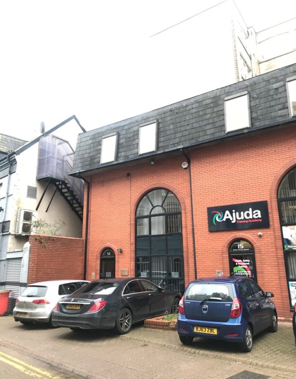 Sale of 14 Mount Stuart Square Fletcher