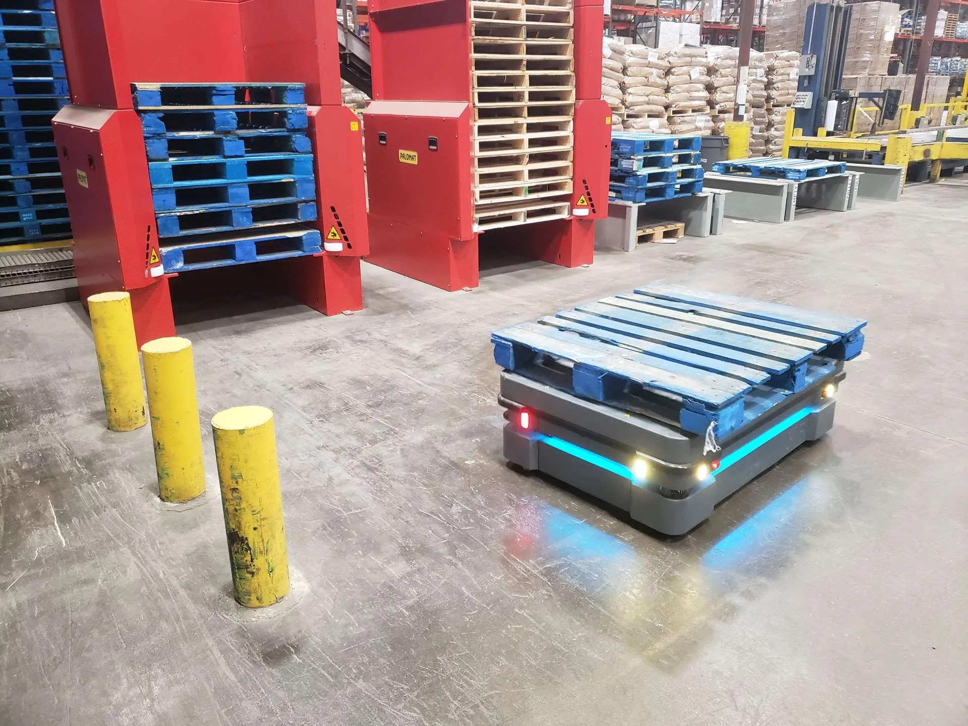 Pallet Destacker. Palletstacker? Pallet Dispenser! What is it and Why