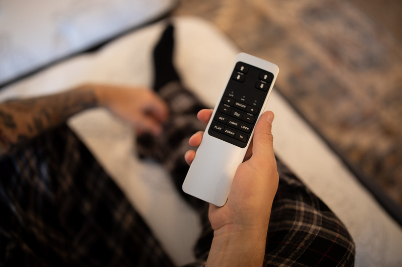 5 Reasons Why Life's Better with a Remote Control Bed Flexabed