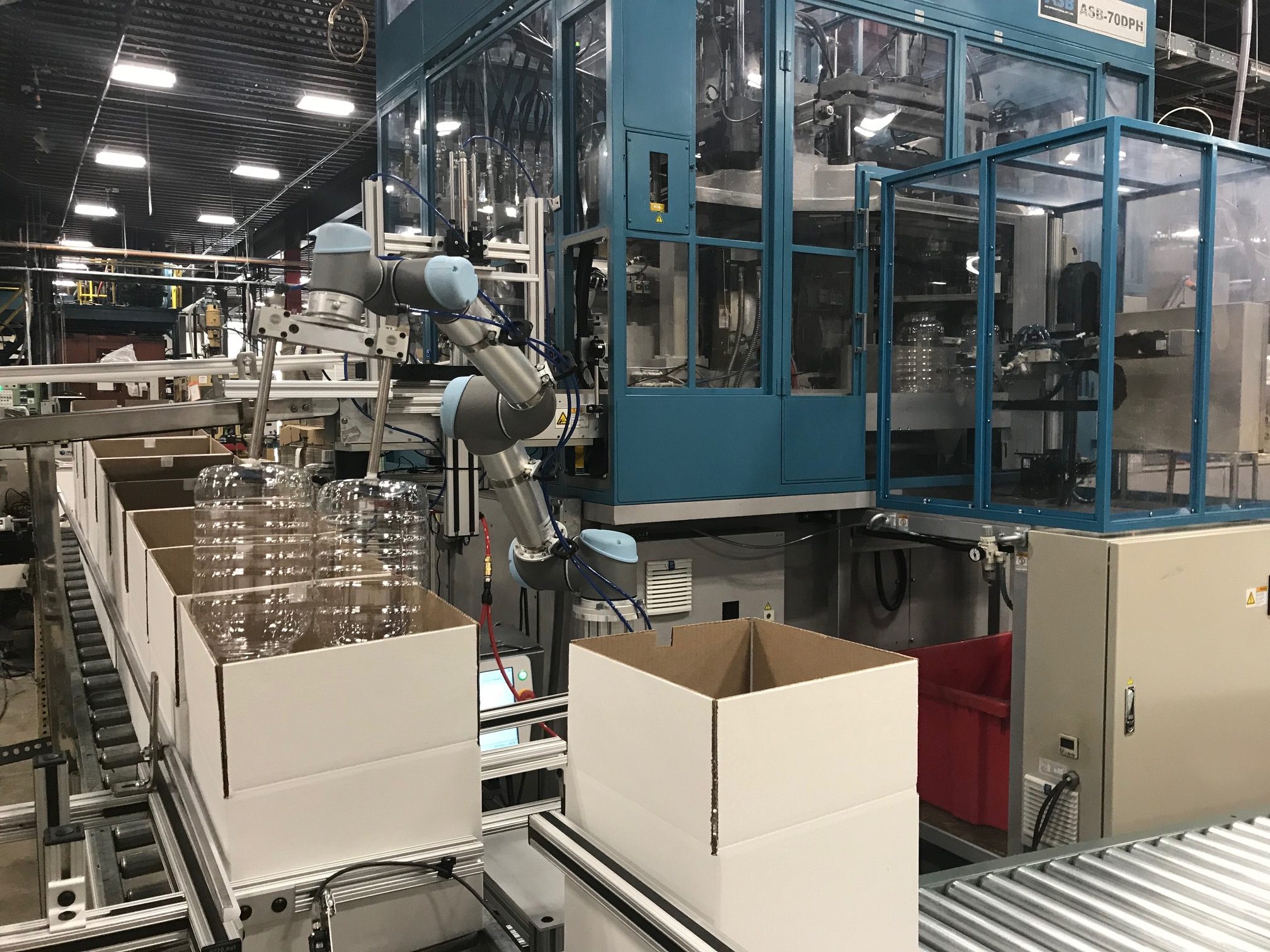 Innovative Blow Molding Company Include Robotics for Packing Flexcraft