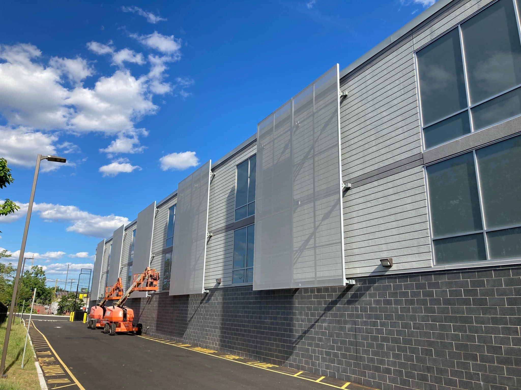 Hampshire Extra Space Self Storage Facility — FlexFacades by Structurflex