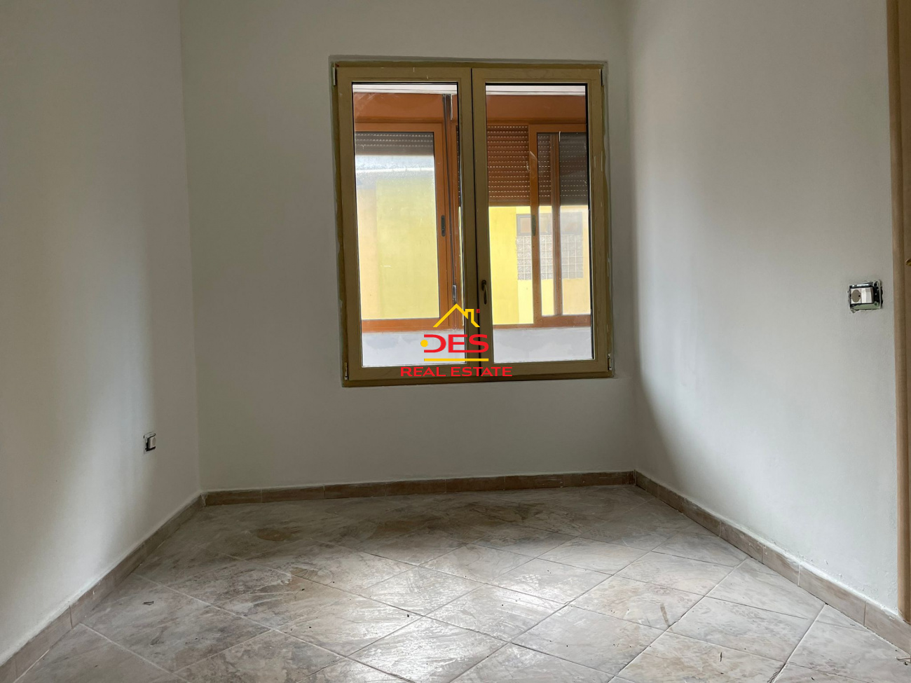 OKAZION!!!! SHITET APARTAMENT 1+1 PRANË ANTALYAS , DURRËS DES Real Estate