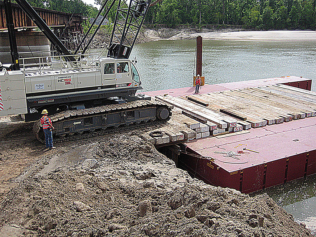 Loading With Crane Mats Flexifloat