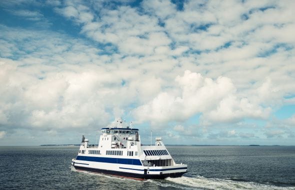 How to travel by ferry Flight Free UK