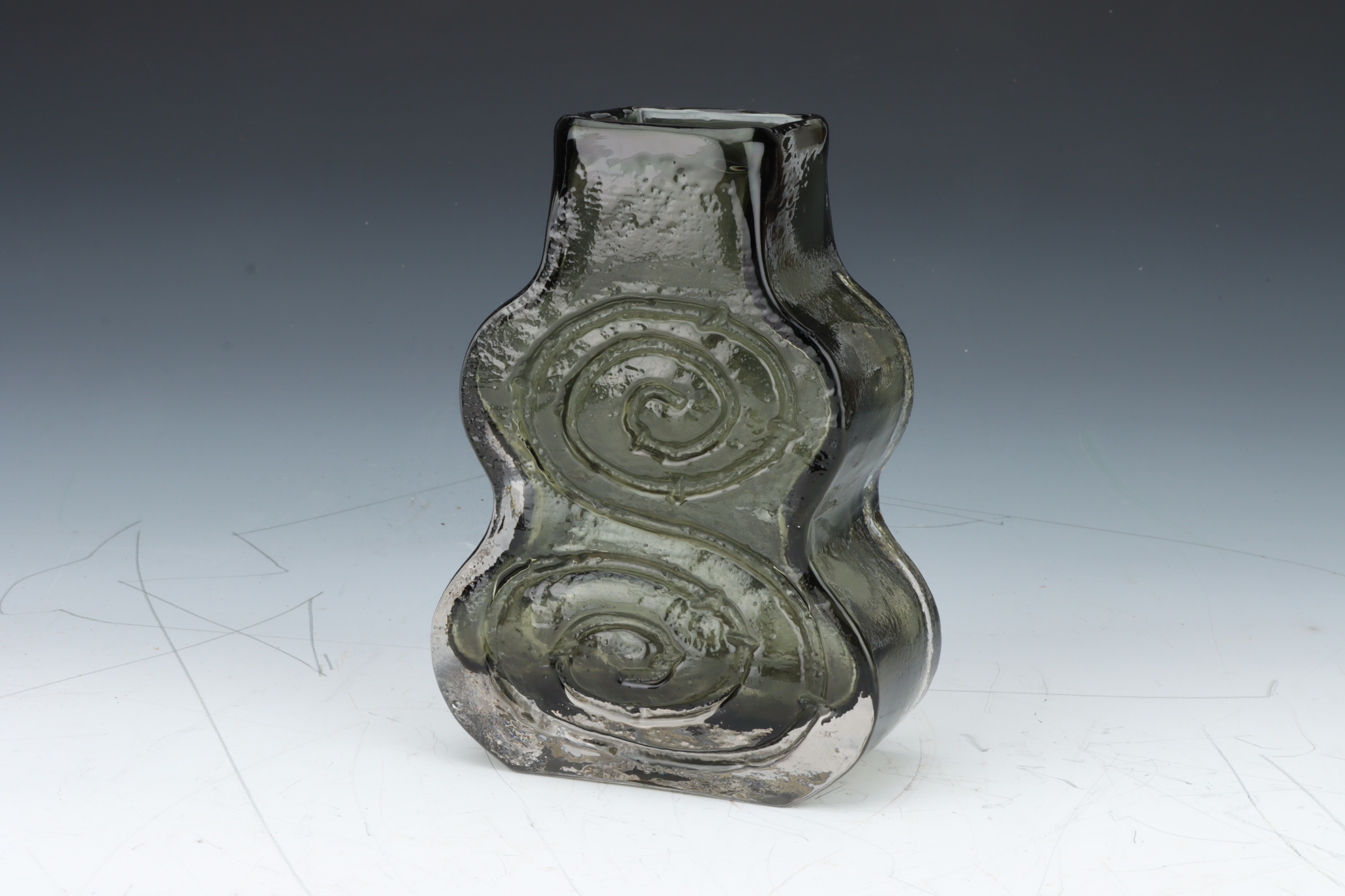 Lot 130 A Geoffrey Baxter for Whitefriars Cello Vase,