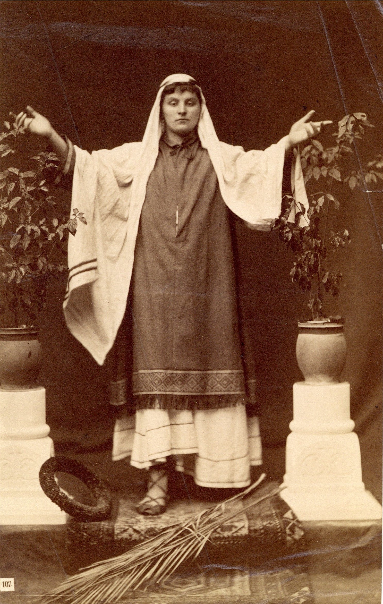 Lot 659 - Victorian Photographs, Nude and Genre