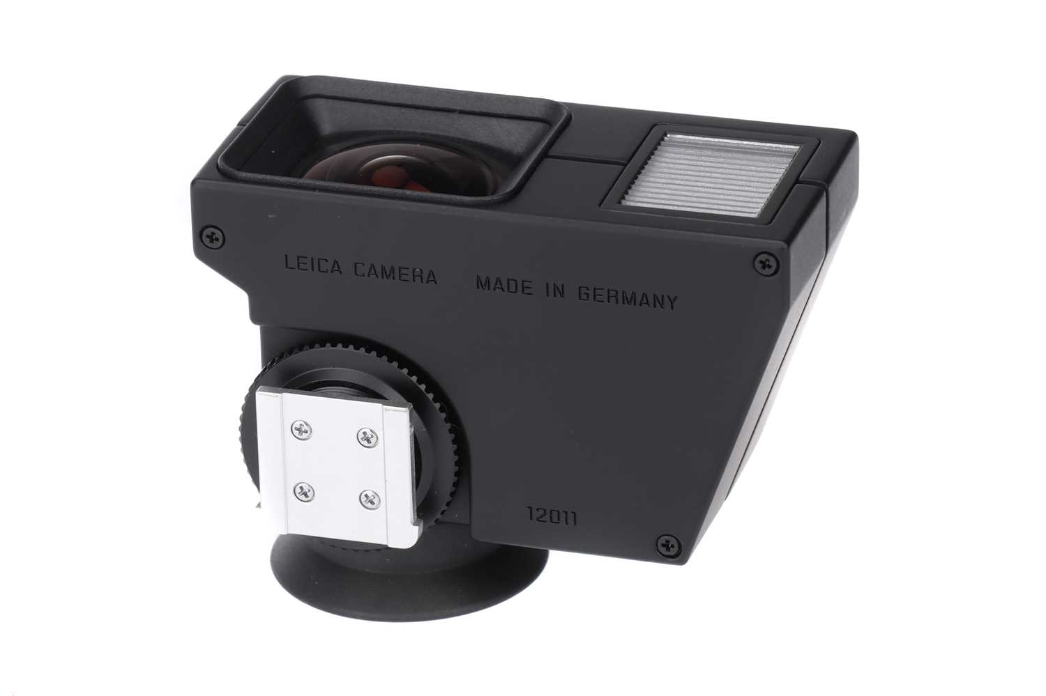 Lot 87 A Leica Universal WideAngle Viewfinder M,