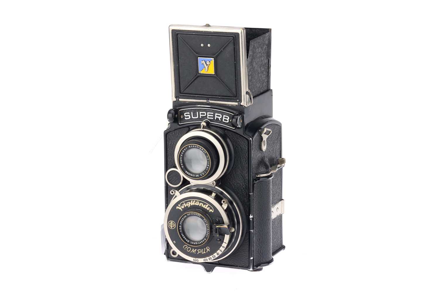 Lot 274 A Voigtlander Superb Medium Format TLR