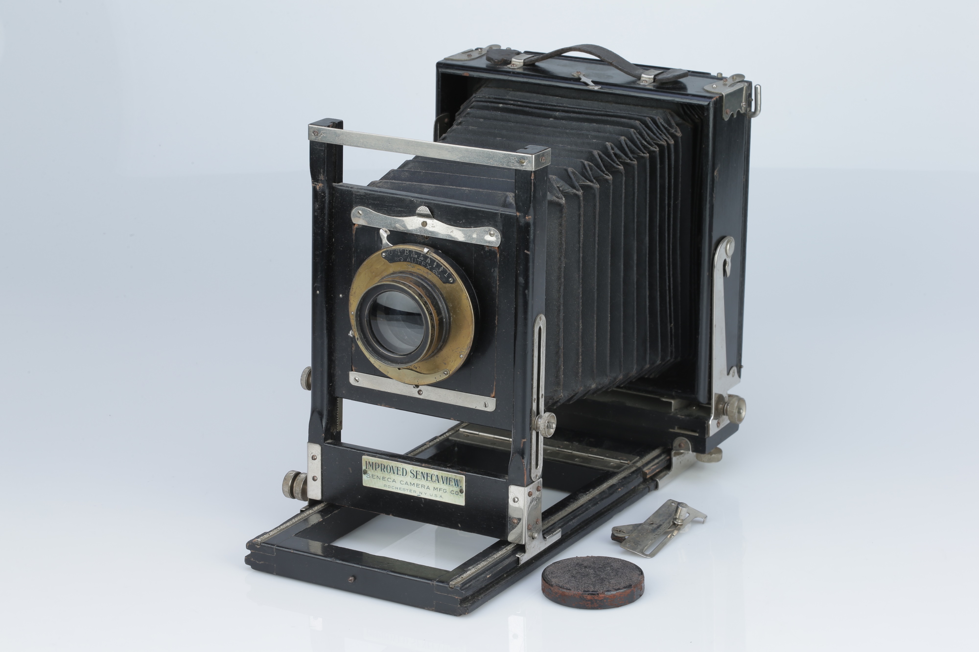Lot 529 A Seneca Improved View Camera,
