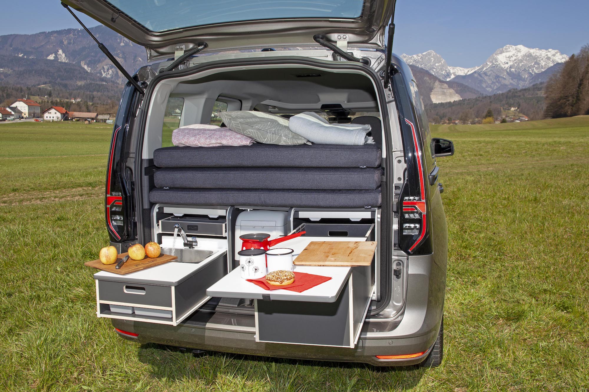 FLIP Camping Box Volkswagen Caddy Maxi / Ford Grand Tourneo Connect