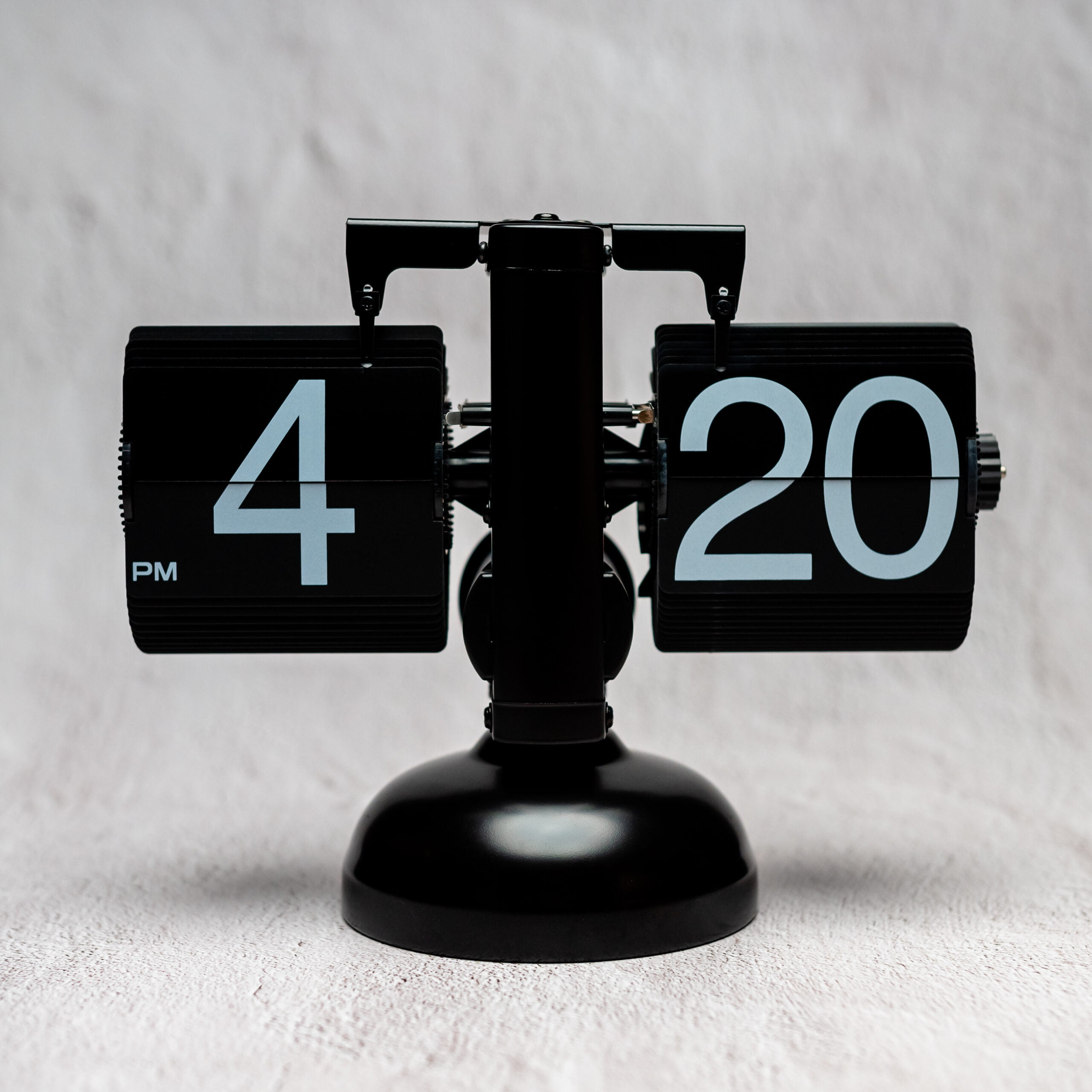 Flip Clock Black FliqClock