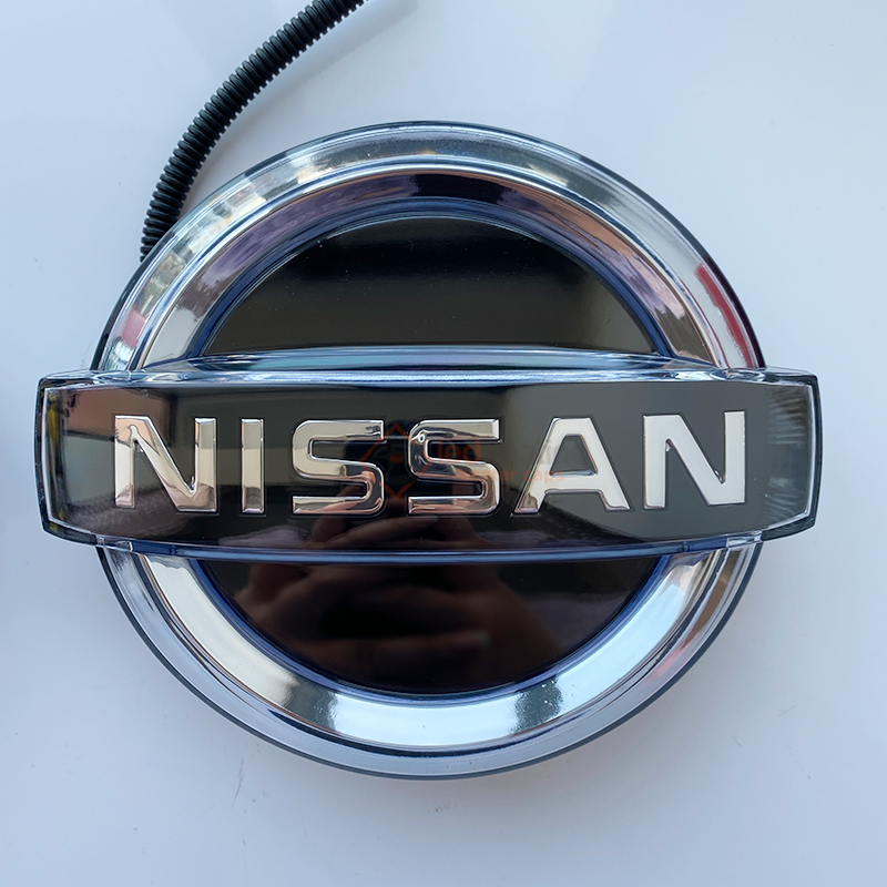 Parts & Accessories Genuine Nissan 20182020 Illuminated Grille Emblem
