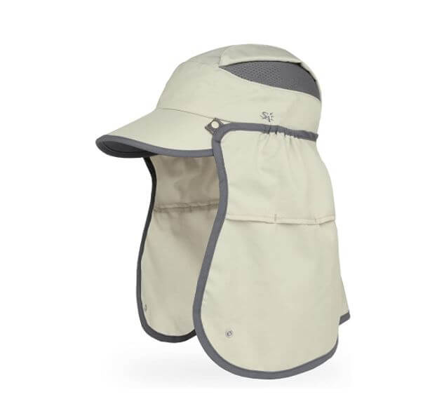 7 Best Kayak Hats For Sun & Rain Paddling In 2022