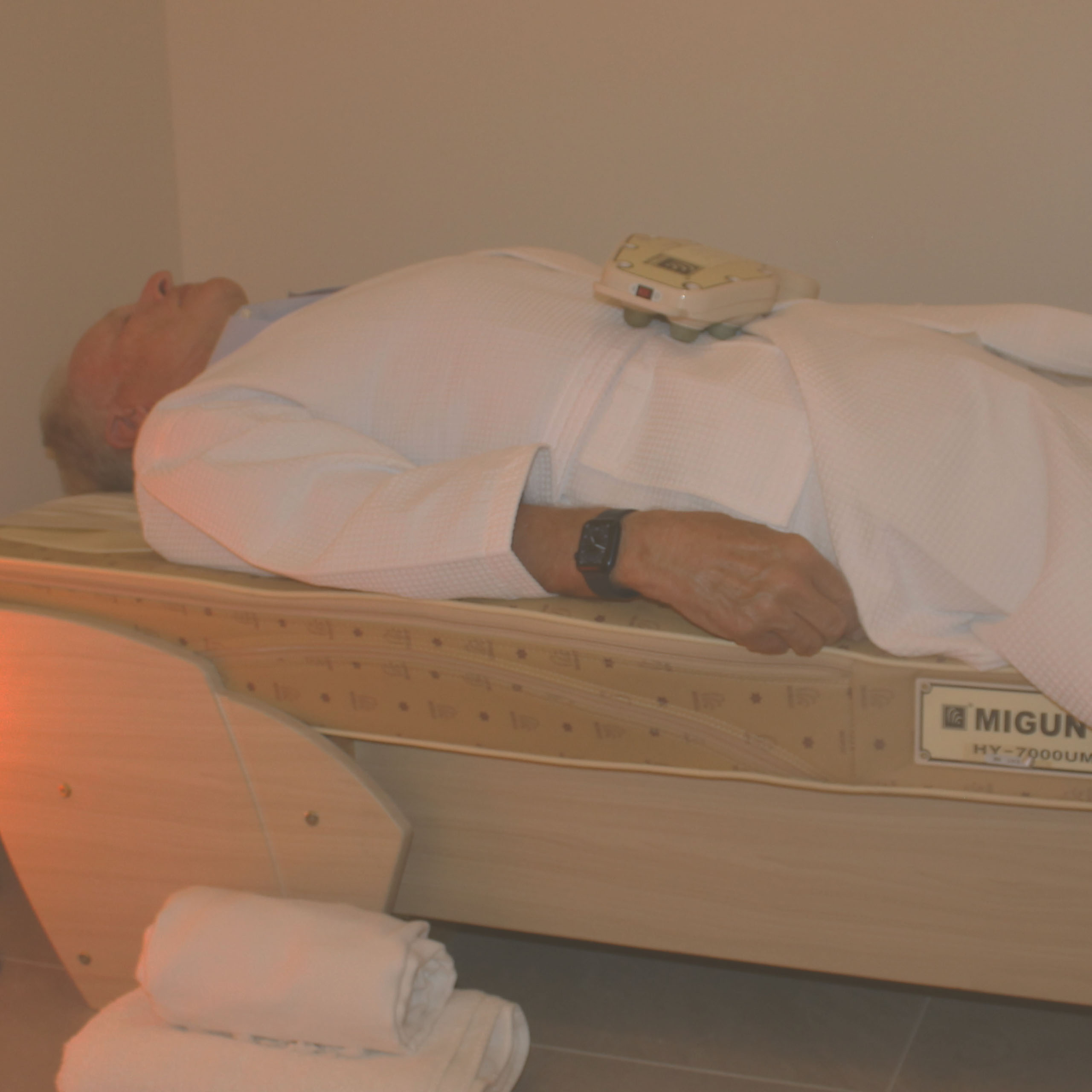 Migun Bed Therapeutic Medical Bed for Injury Recovery & More
