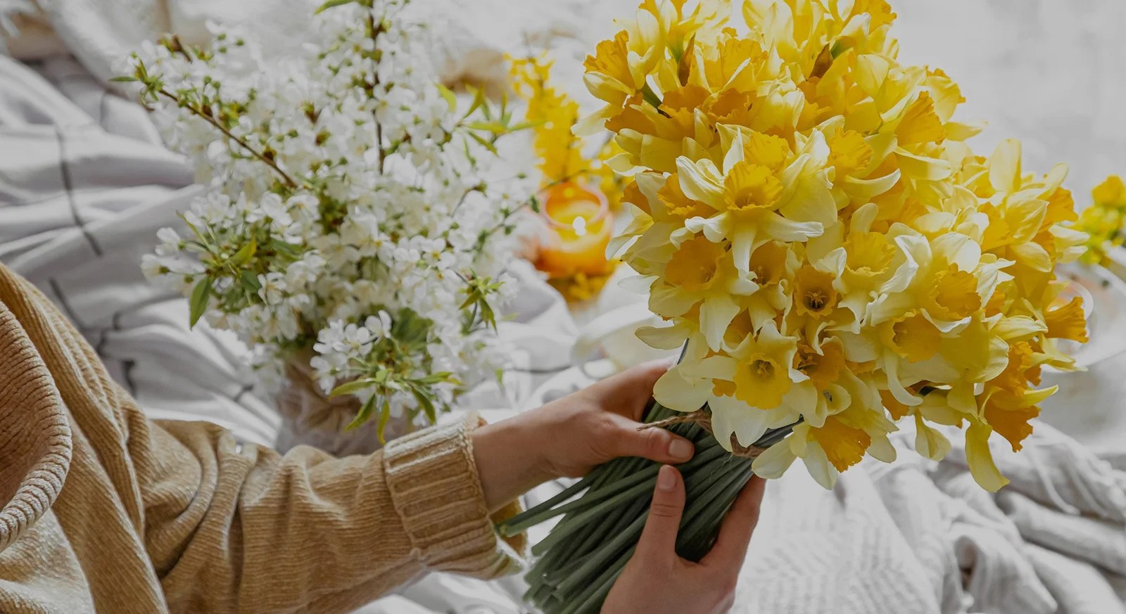 Flowers Delivery Online Order, Buy/Send Flowers Online to India