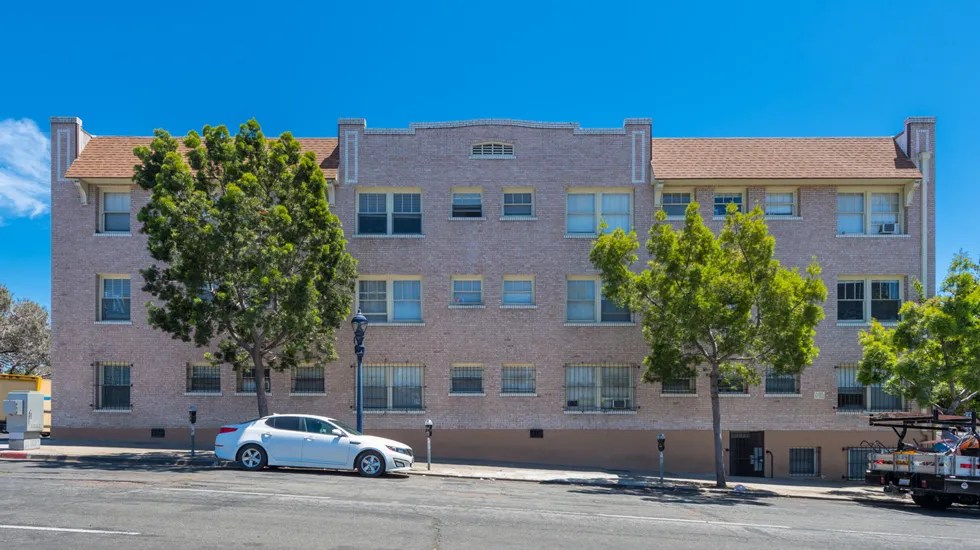 Biltmore Apartments Floit Properties, Inc.