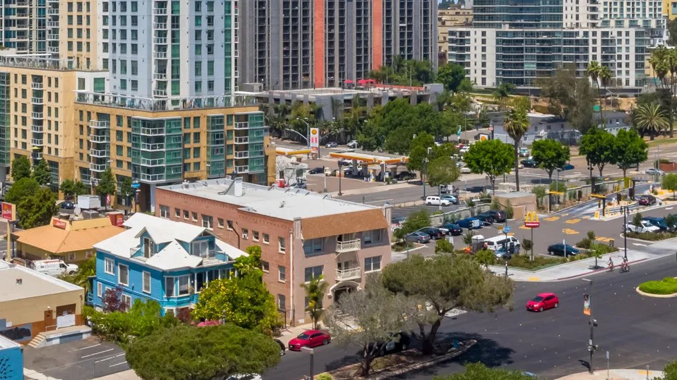 Biltmore Apartments Floit Properties, Inc.